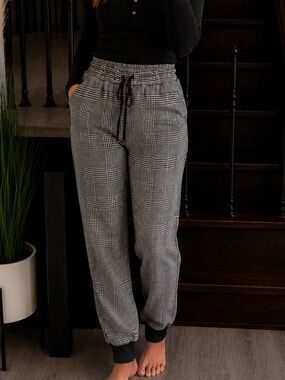 Plaid Drawstring Jogger Pants - Black & White